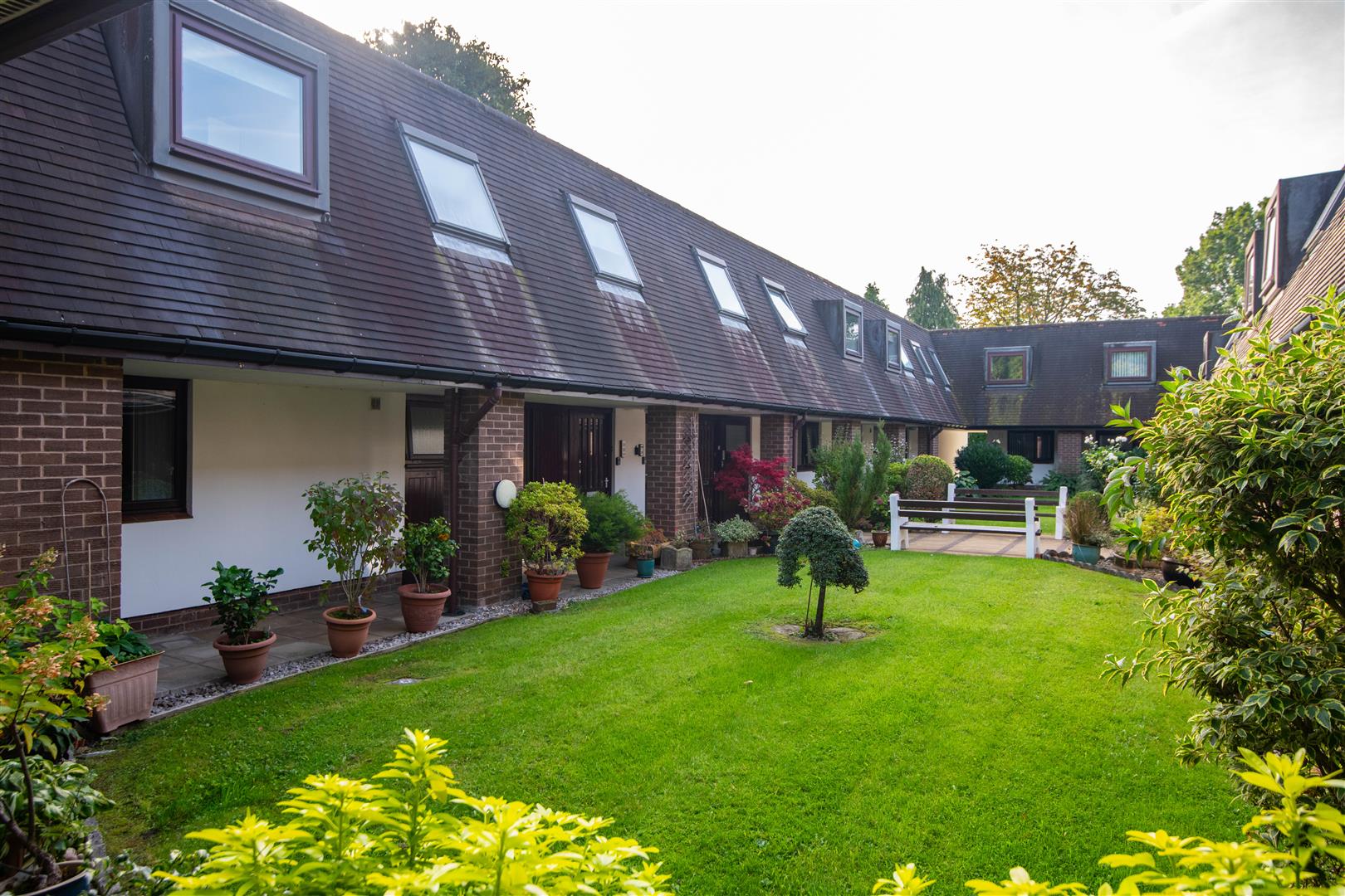 2 bed property in Chestnut Court, Leyland